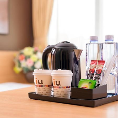 Iu Hotel Shenyang Railway Station Sk Transfer Center Extérieur photo