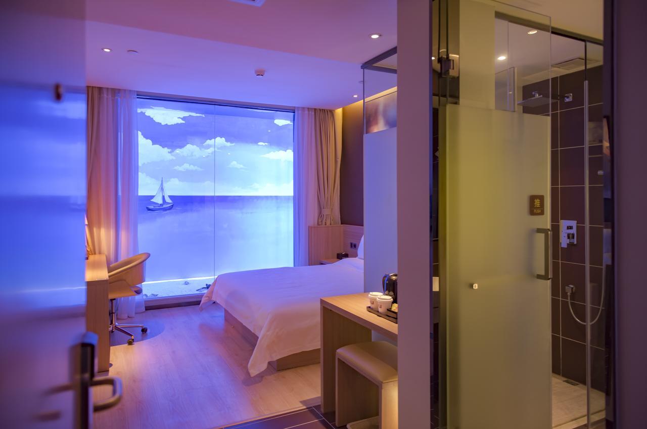 Iu Hotel Shenyang Railway Station Sk Transfer Center Extérieur photo
